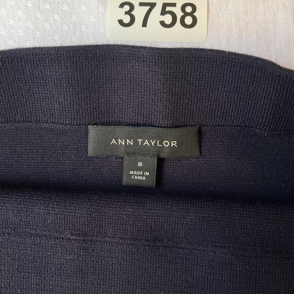 Ann Taylor Women Mini Skirt size M Thick Stretchy A-line Navy Blue - Picture 5 of 8